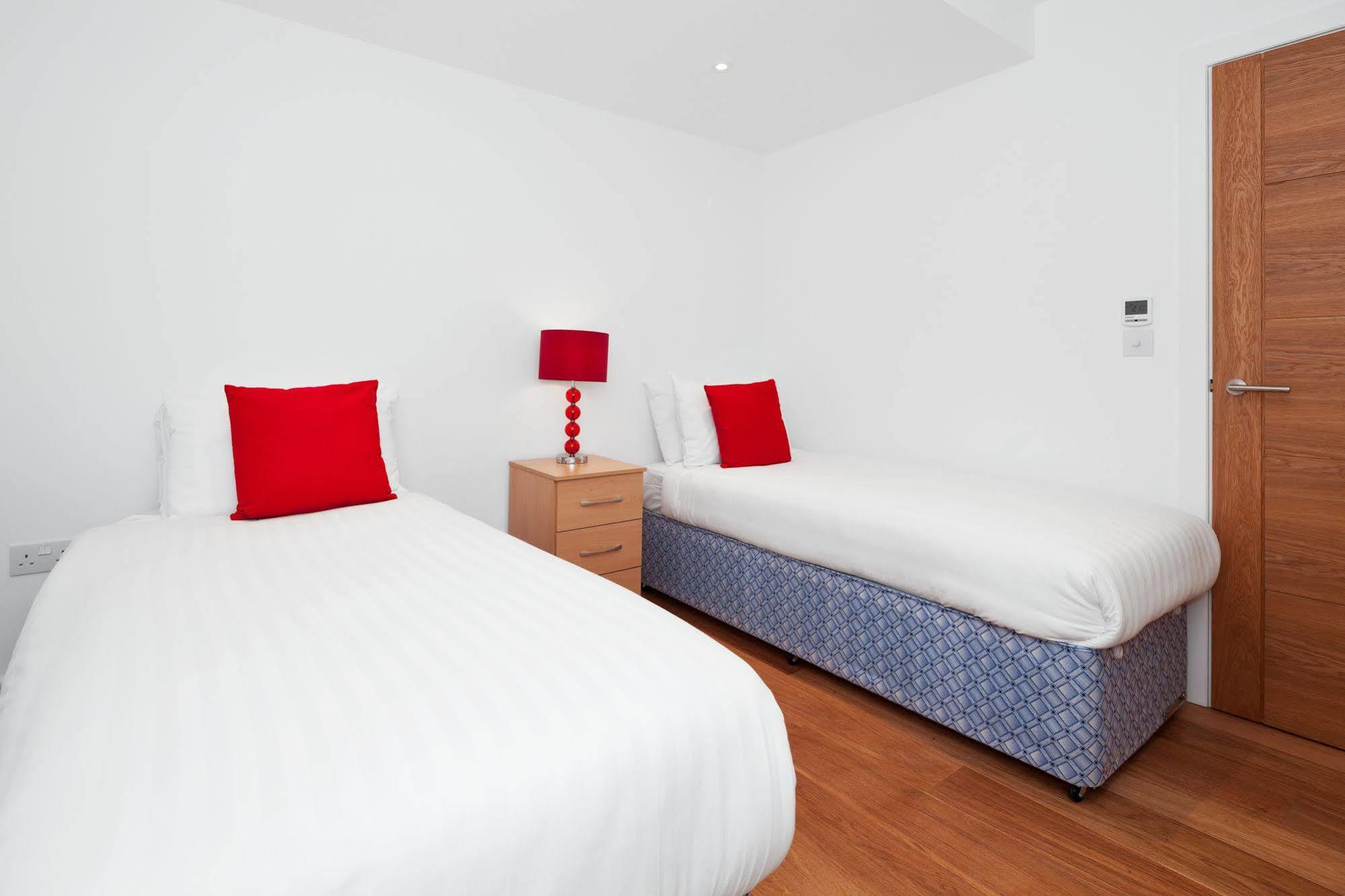Access West Kensington Apartment Londra Exterior foto