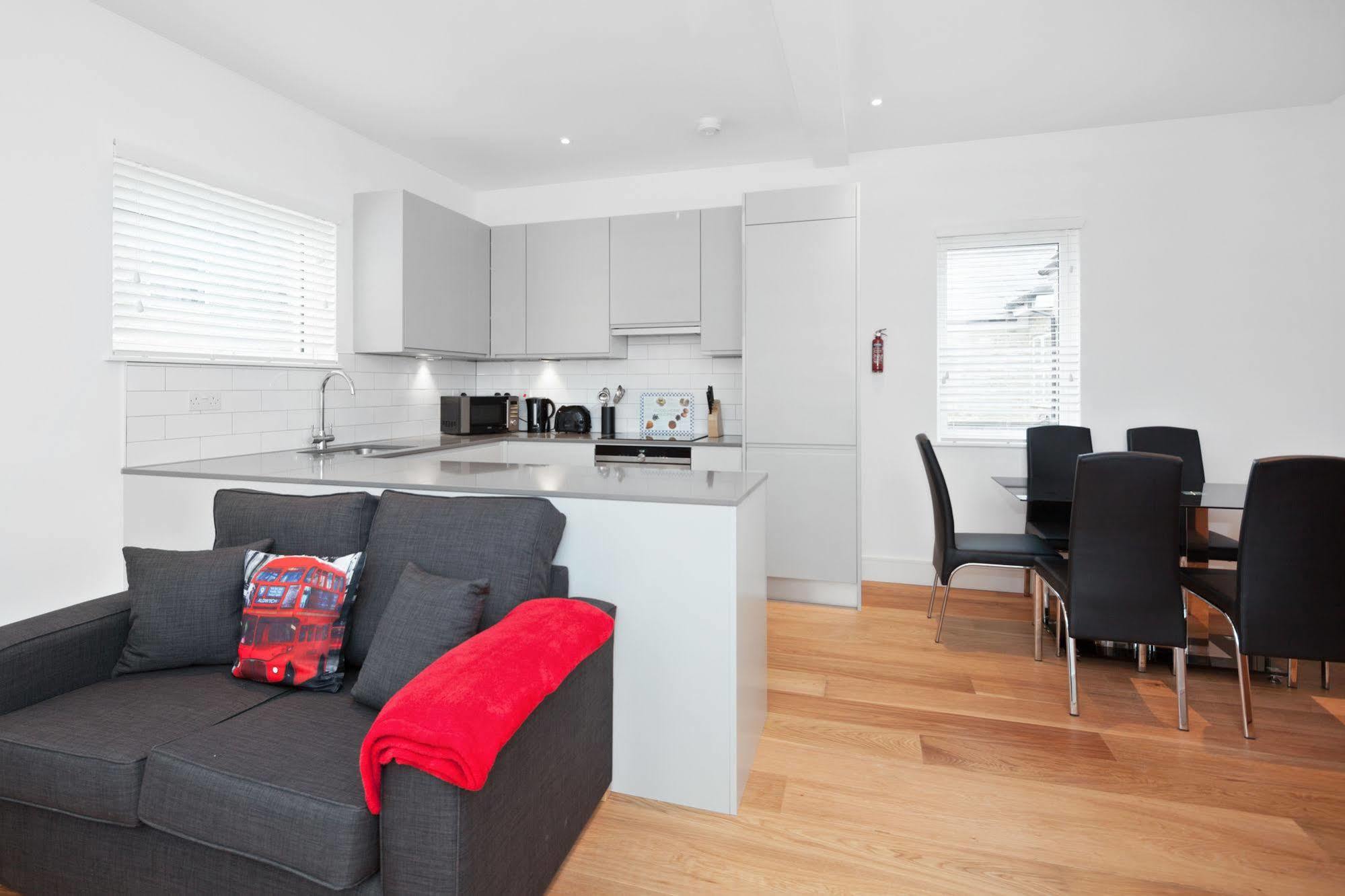 Access West Kensington Apartment Londra Exterior foto