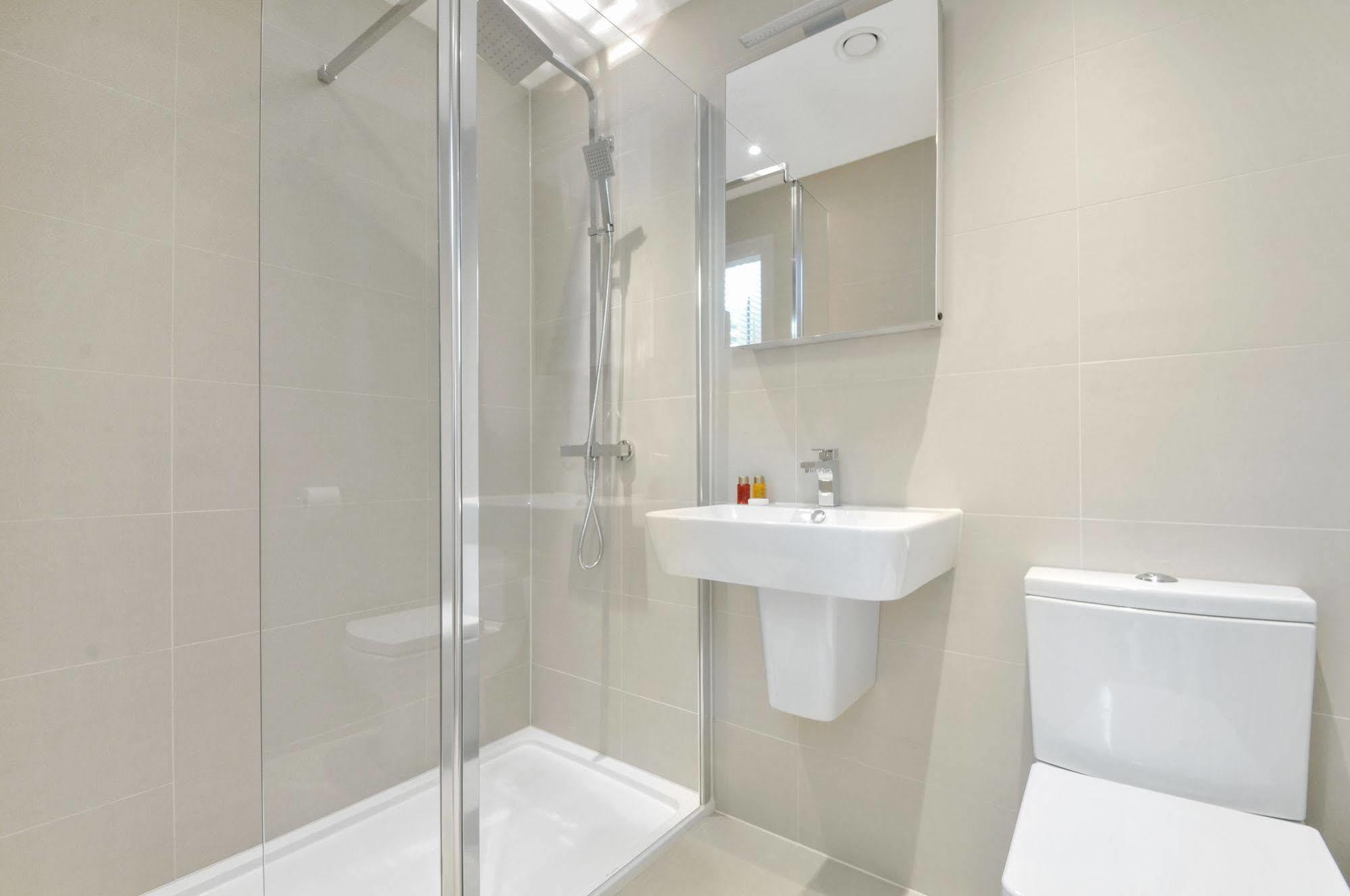 Access West Kensington Apartment Londra Exterior foto